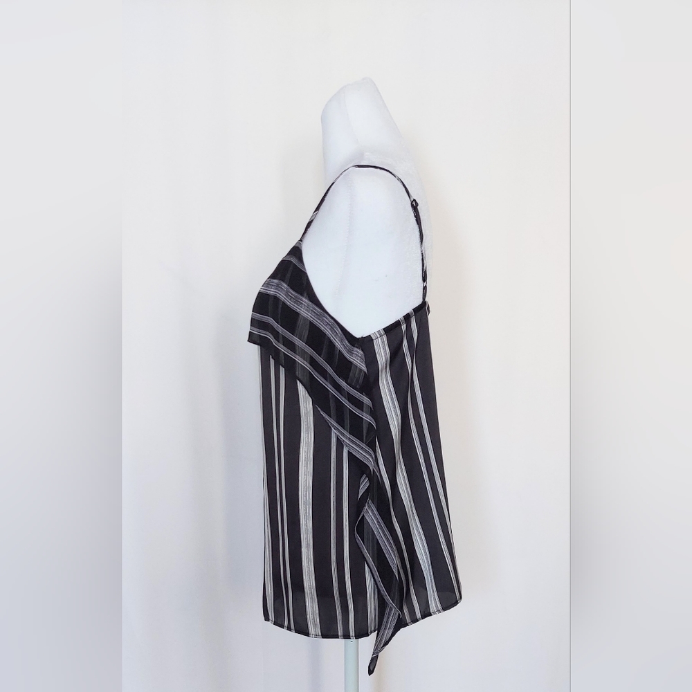 Bcbgeneration Size Xs Spaghetti Strap Cami Top Bl… - image 6